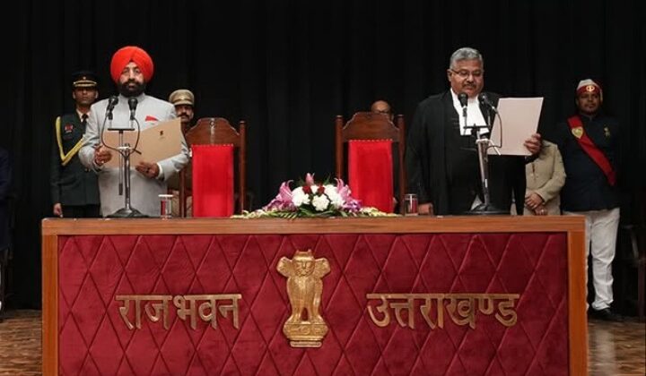 Uttarakhand:- राजभवन में राज्यपाल द्वारा हाई कोर्ट के नवनियुक्त मुख्य न्यायाधीश न्यायमूर्ति गुहनाथन नरेंदर को दिलाई गई शपथ