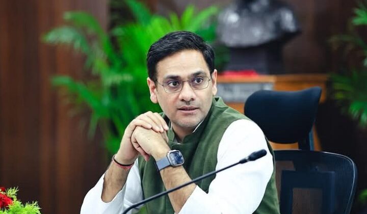 Uttarakhand:- सरयू- सेराघाट पंपिंग योजना का जल्द होगा शासनादेश….. जानिए क्या बोले कैबिनेट मंत्री सौरभ बहुगुणा