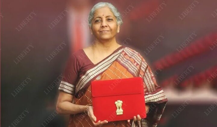 वित्त मंत्री निर्मला सीतारमण ने लगातार आठवीं बार पेश किया बजट….. 12 लाख रुपए तक की आय पर नहीं लगेगा टैक्स