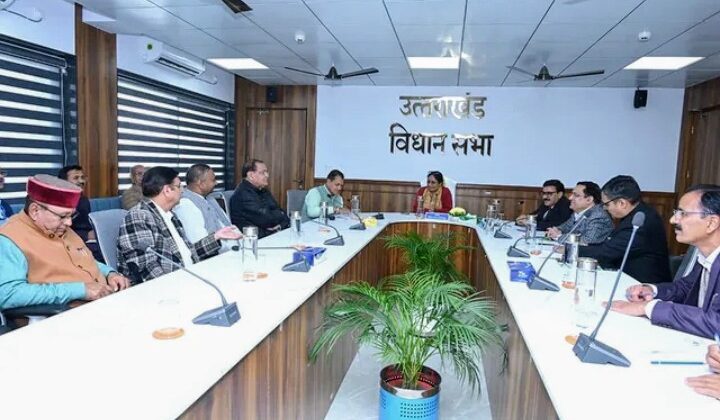 Uttarakhand:- पूर्ण हुई बजट सत्र की तैयारी…… नहीं होगा मोबाइल का इस्तेमाल… स्कूलों को ट्रेफिक एडवाइजरी जारी