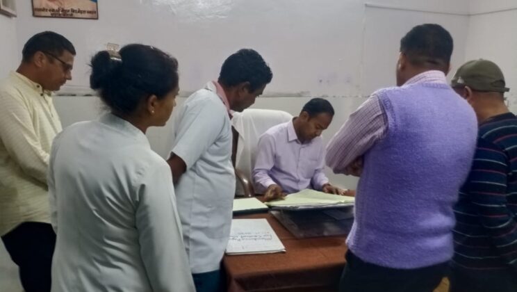 बागेश्वर – सभी जिला कार्यालयों में बायोमैट्रिक उपस्थिति प्रणाली लागू….. अधिकारी कर रहे सघन निरीक्षण