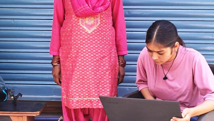 बागेश्वर – जिलाधिकारी के निर्देश पर नगर पालिका द्वारा घर-घर जाकर किया जा रहा हैं यूसीसी पंजीकरण