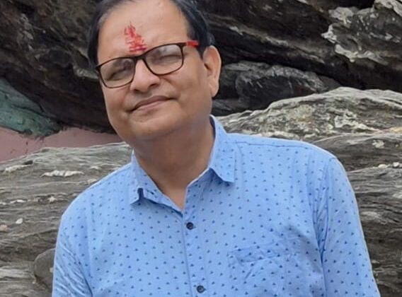 जो भ्रष्टाचार उजागर करे, वही कटघरे में खड़ा हो तो फिर शासन किसके लिए है?”