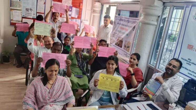 अल्मोड़ा:- “विश्व वरिष्ठ नागरिक दिवस” के अवसर पर आयोजित किया गया विधिक जागरूकता शिविर