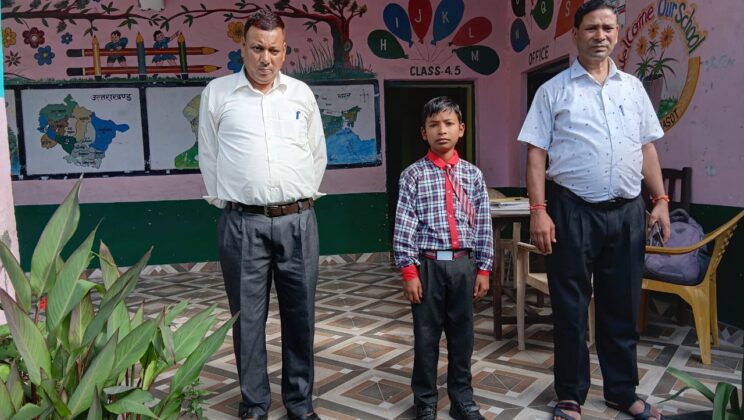 अल्मोड़ा:- जनपद स्तरीय निबंध प्रतियोगिता 2025 में भगीरथ प्रकाश का हुआ चयन