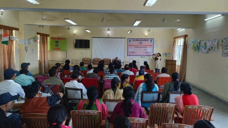 अल्मोड़ा:- विधिक सेवा प्राधिकरण द्वारा की गई अधिकार मित्रों के कार्यों की समीक्षा