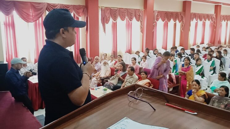 अल्मोड़ा:- जिला विधिक सेवा प्राधिकरण द्वारा “सुरक्षित दवा: सुरक्षित जीवन” को लेकर चलाया गया जागरुकता अभियान