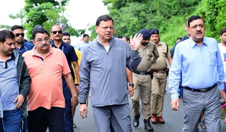 Uttarakhand:- जन्मदिन के दिन के दिन ग्राउंड जीरों पर डटे रहे मुख्यमंत्री… पढ़े पूरी खबर