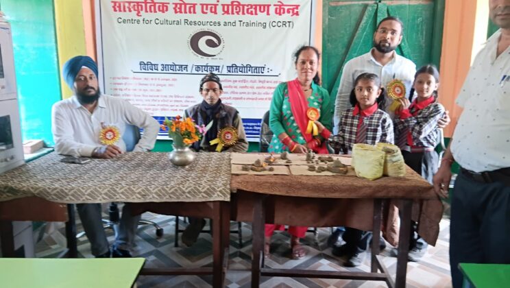 अल्मोड़ा:- सांस्कृतिक स्रोत एवं प्रशिक्षण केन्द्र के तत्वावधान में आयोजित हुयी विविध प्रतियोगिताएं