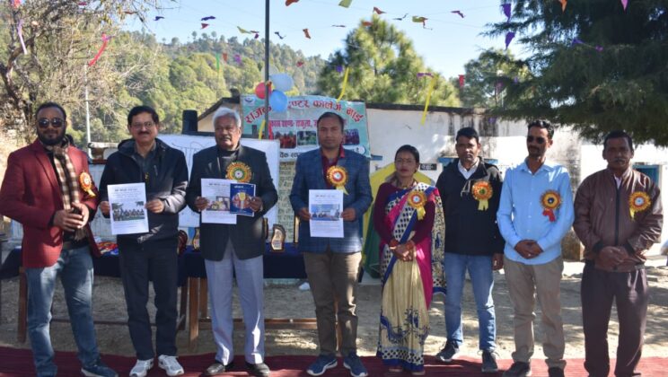 अल्मोड़ा:- बच्चों को अपनी प्रतिभा को पहचानने की आवश्यकता है- प्रो० जगत सिंह बिष्ट