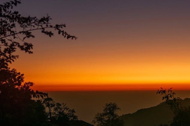 Uttarakhand:- मसूरी में हुआ विंटर लाइन कॉर्निंवाल का आगाज…. हेलीकॉप्टर से पहली बार हुई पुष्प वर्षा