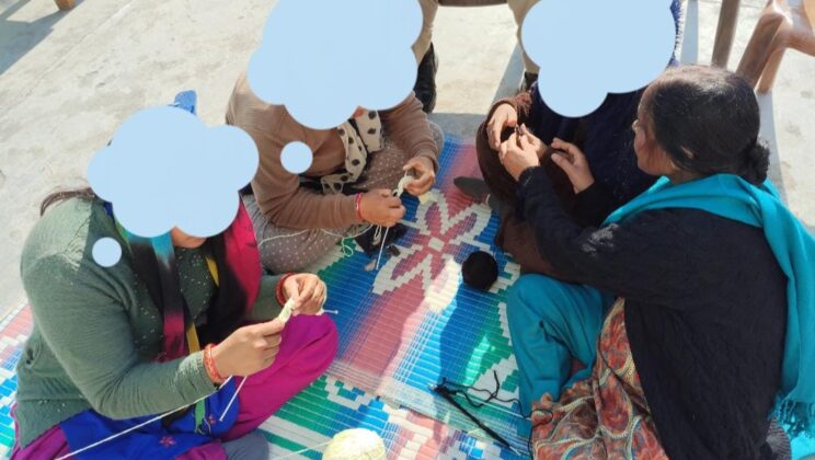 अल्मोड़ा:- जिला विधिक सेवा प्राधिकरण द्वारा निरुद्ध बंदियो को दिया गया व्यवसायिक प्रशिक्षण