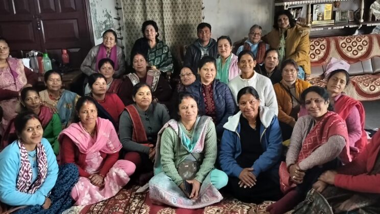 अल्मोड़ा:- होली उत्सव को लेकर महिला कल्याण संस्था द्वारा की गई बैठक