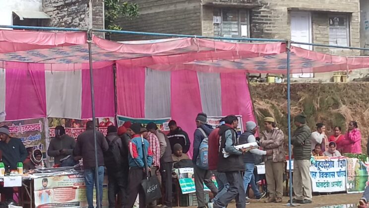 अल्मोड़ा:- विधिक सेवा प्राधिकरण द्वारा आयोजित किया गया जागरुकता एवं साक्षरता शिविर