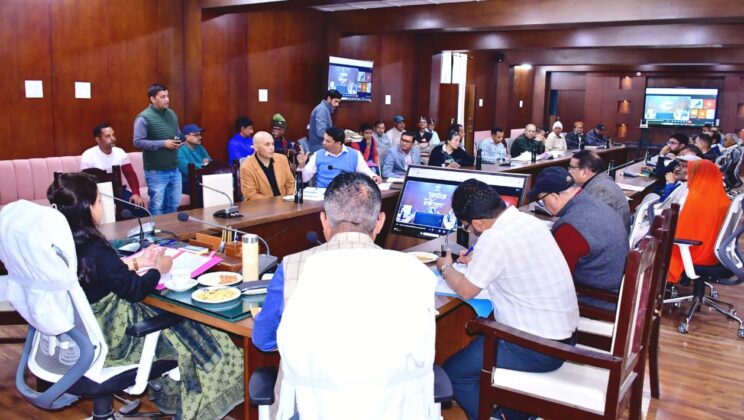 बागेश्वर – जिलाधिकारी आकांक्षा कोंड़े की अध्यक्षता में स्वतंत्रता संग्राम सेनानियों के उत्तराधिकारियों की समस्याओं के समाधान को लेकर बैठक आयोजित