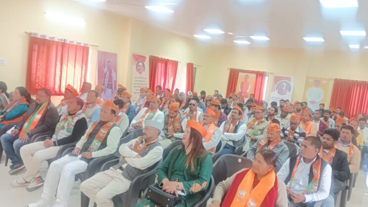 अल्मोड़ा:- भाजपा की विशेष गहन पुनरीक्षण (SIR) जिला कार्यशाला सम्पन्न
