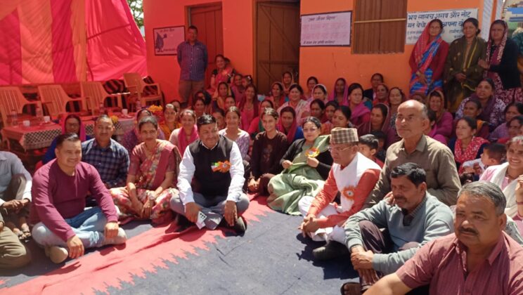 गरुड़:- माल्दे ग्राम पंचायत में पहली बार आयोजित हुआ स्वागत और धन्यवाद कार्यक्रम…..कार्यक्रम में विधायक समेत यह जन रहे उपस्थित