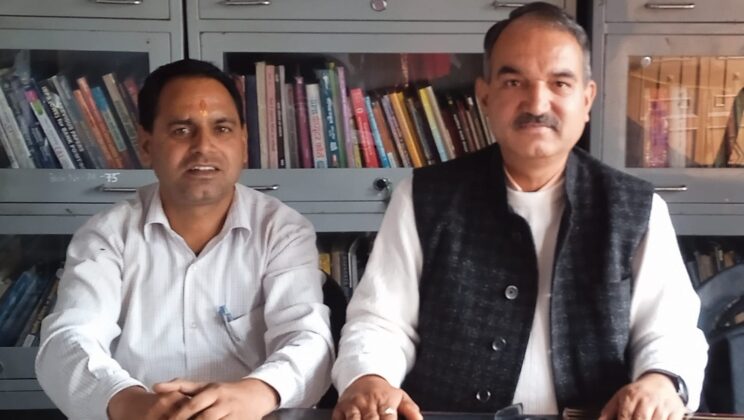 गरुड़ – विश्व तंबाकू निषेध दिवस पर आयोजित हुई गोष्ठी ……तंबाकू समेत अन्य नशे से दूर रहें युवा -जोशी