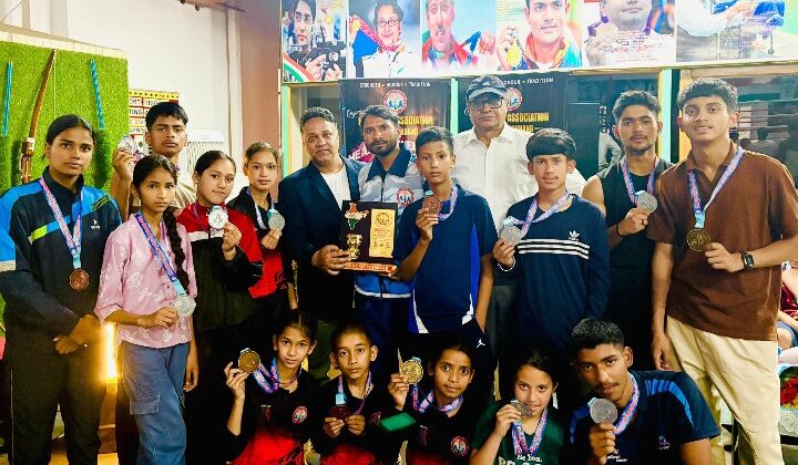 उत्तराखंड राज्य मुए-थाई चैंपियनशिप में अल्मोड़ा का जलवा…..3 स्वर्ण, 7 रजत व 3 कांस्य सहित कुल 13 पदक, प्रदेश में तीसरा स्थान