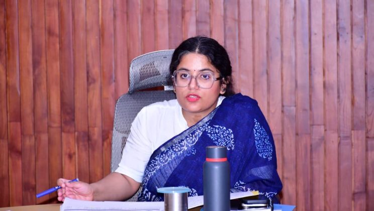 बागेश्रर – विशेष गहन पुनरीक्षण में जनपद तीसरे स्थान पर…गणना प्रपत्रों के डिजिटाइजेशन में तेजी लाने के दिये निर्देश