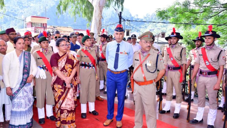 बागेश्वर – कारगिल विजय दिवस पर शहीदों को भावभीनी श्रद्धांजलि, राष्ट्र की एकता एवं वीरता को किया नमन