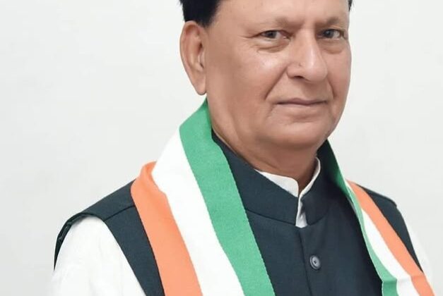 Uttarakhand:- हार्ट अटैक से पूर्व कैबिनेट मंत्री हीरा सिंह बिष्ट का निधन